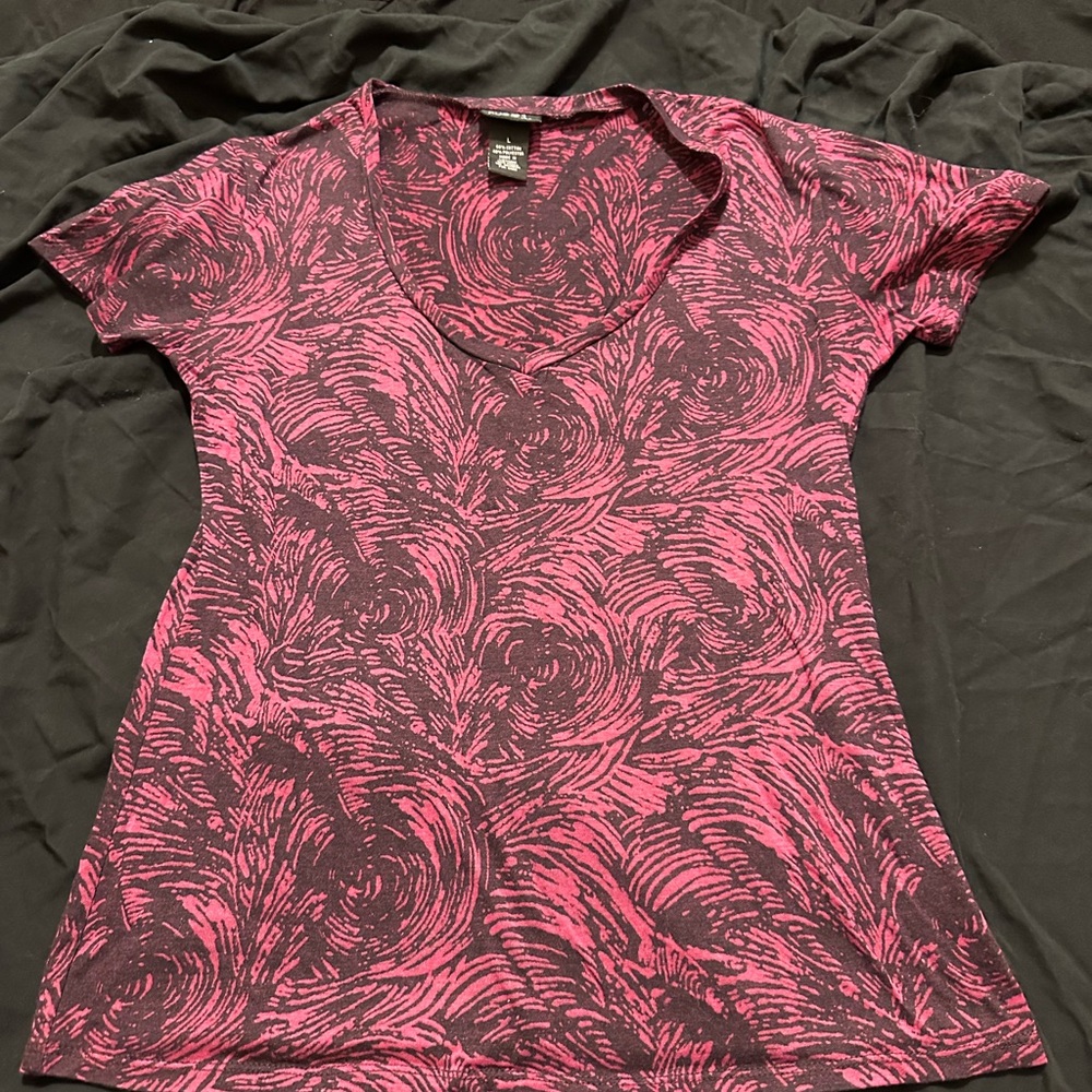 Rue21 Pink Graphic Fitted Short Sleeve Tee